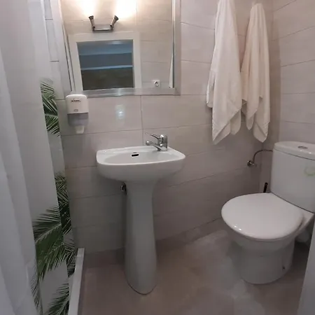 Hostal Verdemar 2* Gijón