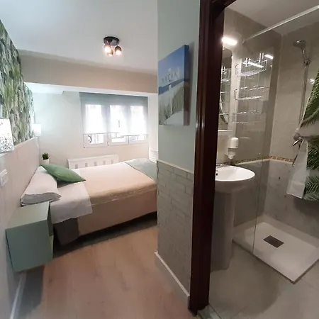 Pensión Verdemar Rooms 2*