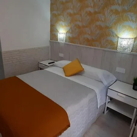 Pensión Verdemar Rooms 2*